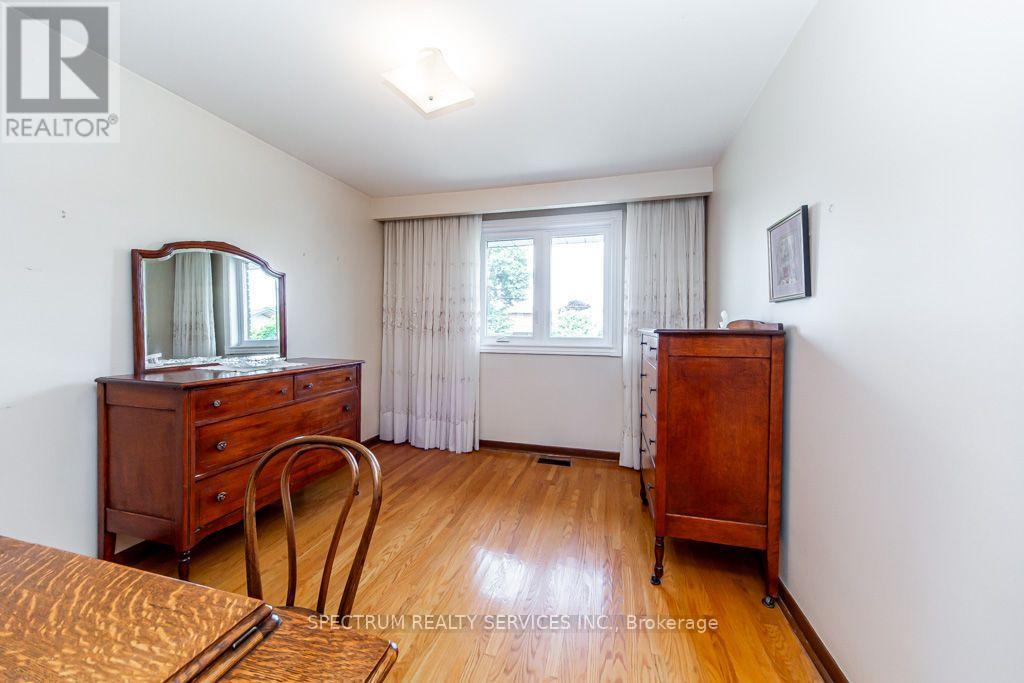 16 BURIN COURT - 29