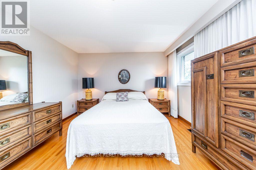 16 BURIN COURT - 23