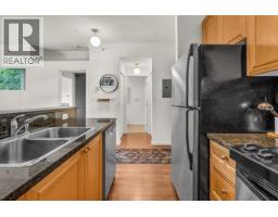 307 928 W Richards Street Street, Vancouver, BC V6B6P6 Photo 13