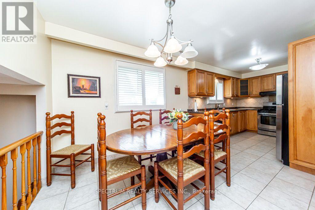 16 BURIN COURT - 12