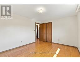 8 Empress Court, St  Catharines, ON L2N3G8 Photo 17