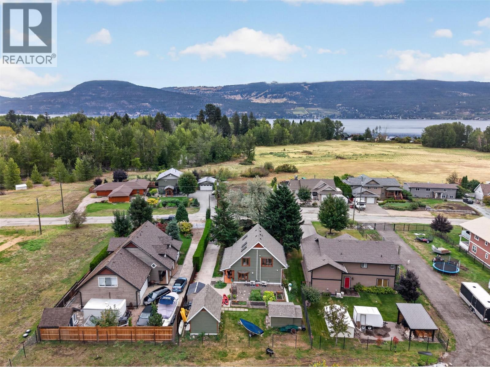 7366 Fintry Delta Road - 46