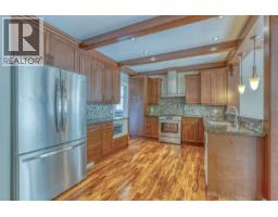 1820 Camelback Court, Coquitlam, BC V3E3K4 Photo 10