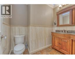 1820 Camelback Court, Coquitlam, BC V3E3K4 Photo 14