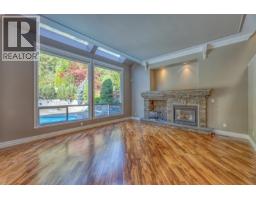 1820 Camelback Court, Coquitlam, BC V3E3K4 Photo 7