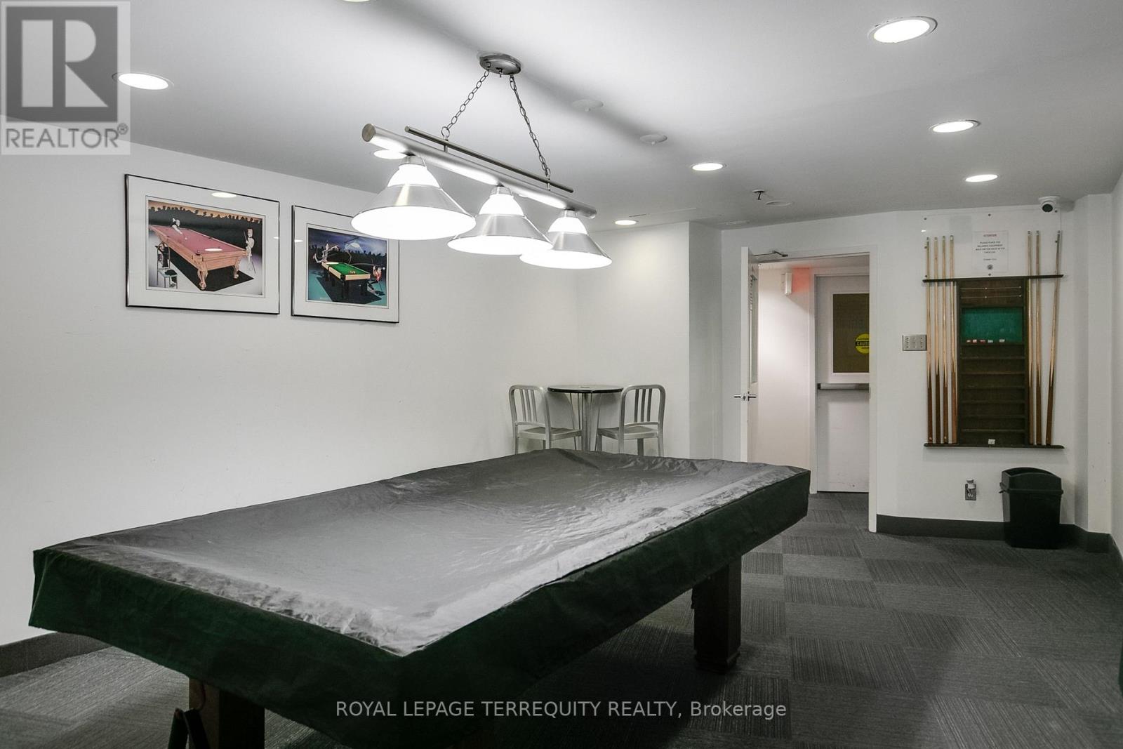 #1104 99 HARBOUR SQUARE - Image 33