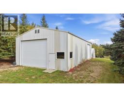 Laundry room - 6, 37470 Range Road 265, Rural Red Deer County, AB T4E1B8 Photo 7