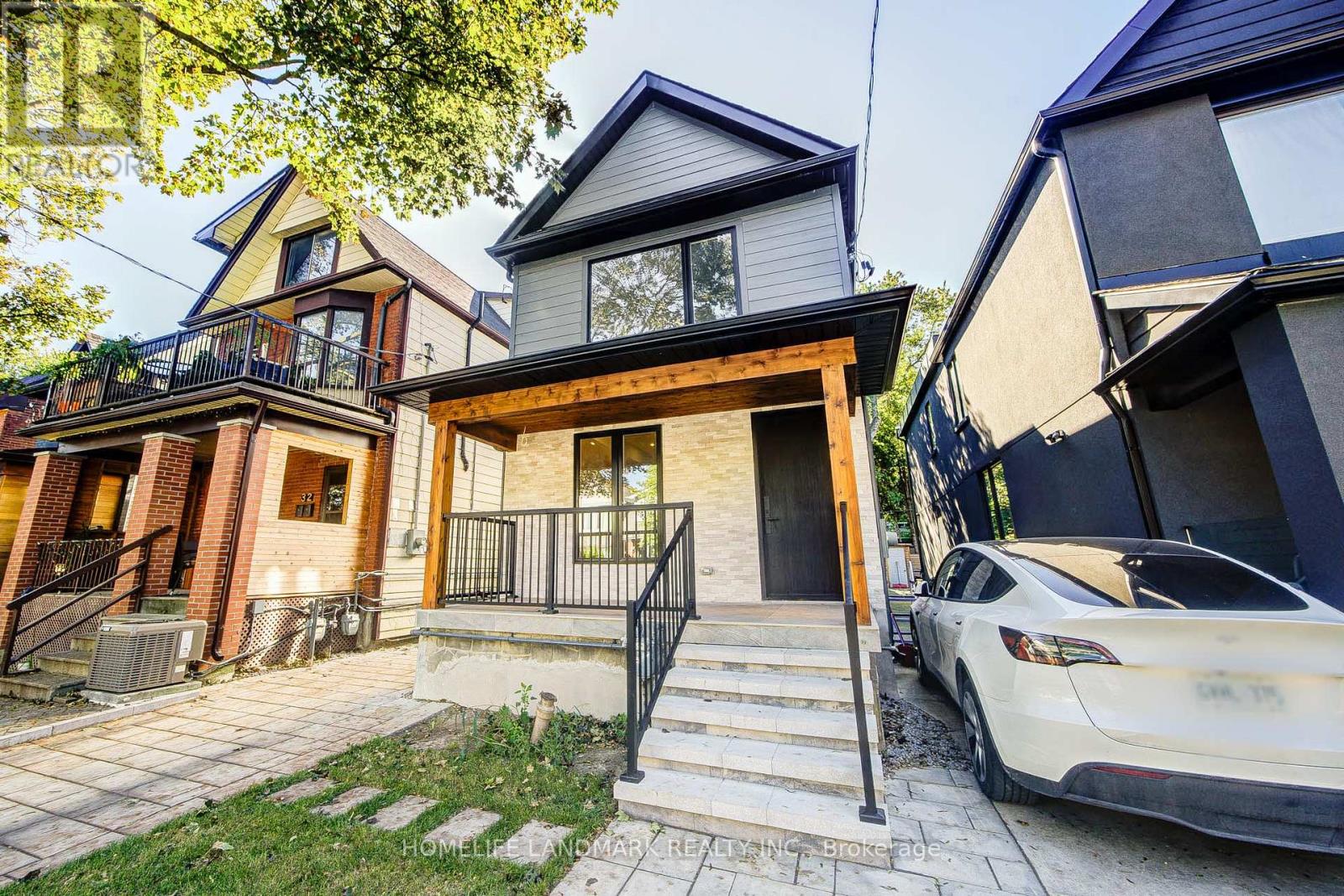 Photo of 34 HIAWATHA ROAD
