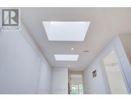 34 Hiawatha Road, Toronto, ON M4L2X8 Photo 18