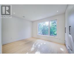 34 Hiawatha Road, Toronto, ON M4L2X8 Photo 20