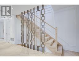 34 Hiawatha Road, Toronto, ON M4L2X8 Photo 9