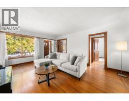 2554 Adanac Street, Vancouver, BC V5K2M5 Photo 6