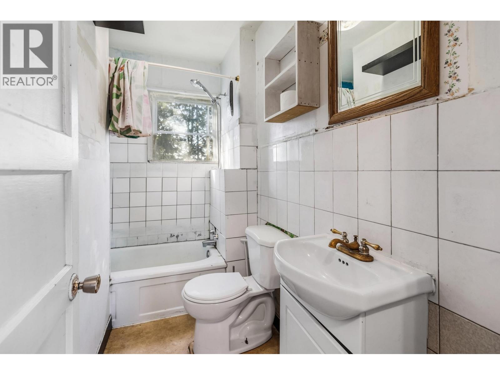 1161 CUDDIE CRESCENT - 12