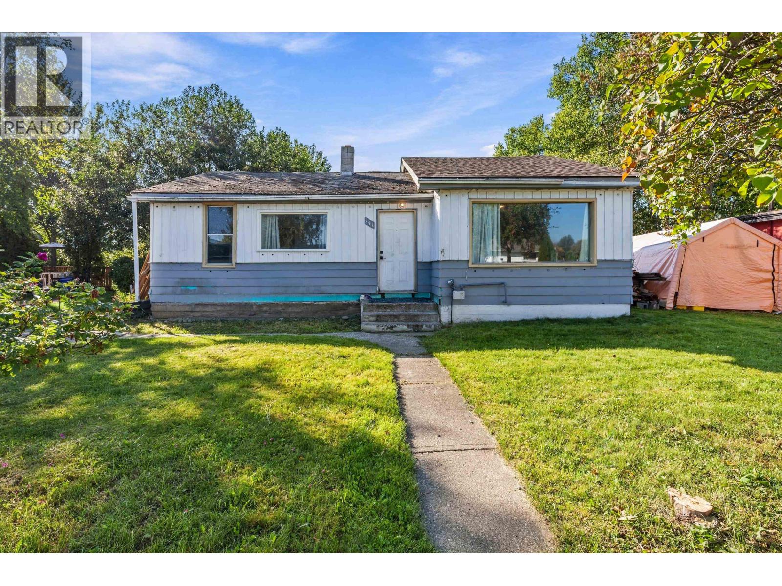 1161 CUDDIE CRESCENT - 2