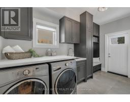 10 Farmcrest Court, King, ON L0G1N0 Photo 21