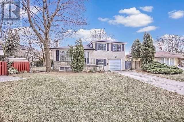Listing photo of 162 KENVALE COURT