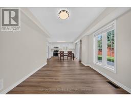 34 Balmoral Place, Barrie, ON L4N0Y9 Photo 16