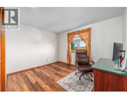 8 Hawkdale Close Nw, Calgary, AB T3G2V7 Photo 25