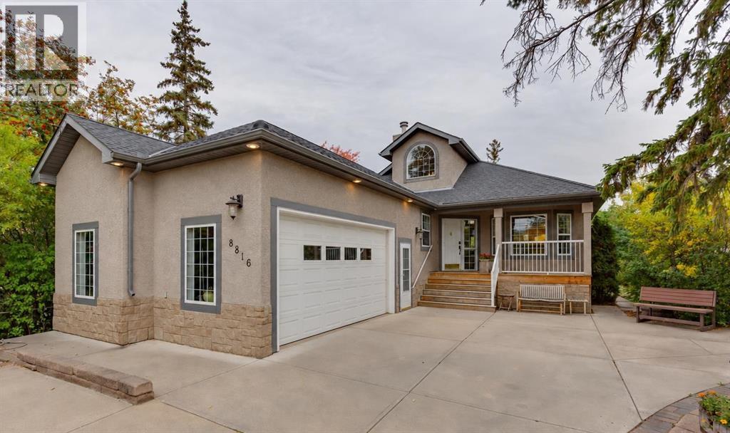 8816 48 Avenue, Calgary