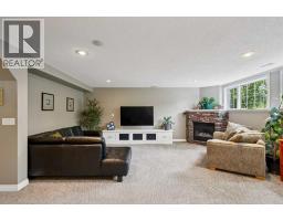 8816 48 Avenue, Calgary, AB T3B2B2 Photo 24