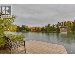 8816 48 Avenue, Calgary, AB T3B2B2 Photo 47