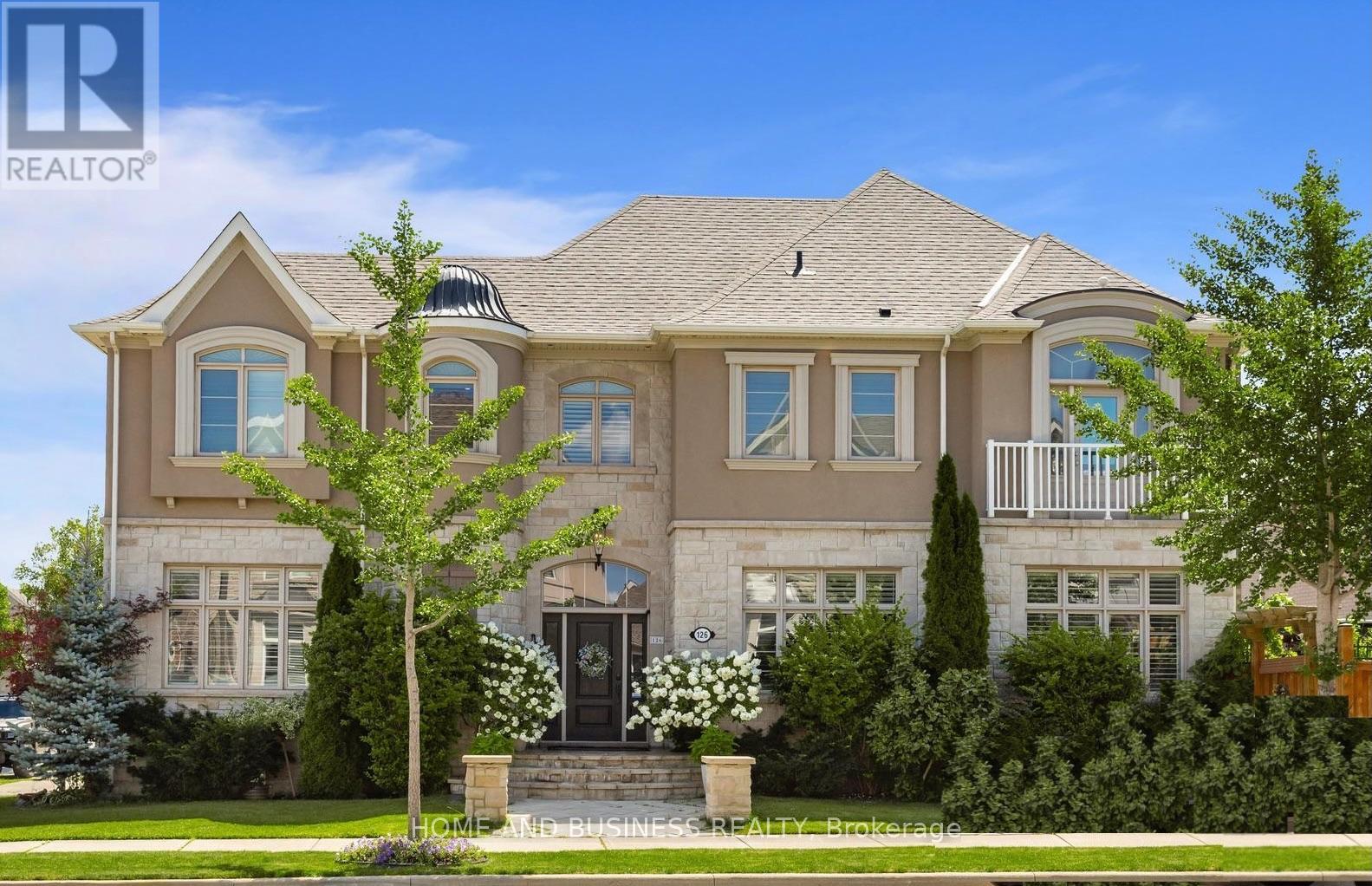 126 MCWILLIAMS CRESCENT