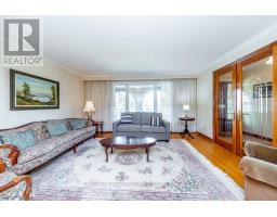 Family room - 16 Burin Court, Toronto, ON M9C4Y3 Photo 6