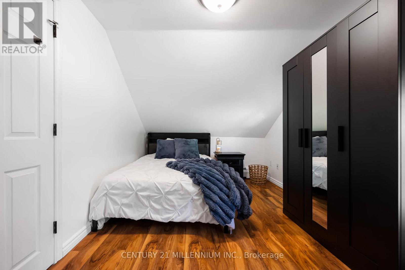 20429 WILLOUGHBY ROAD - 30