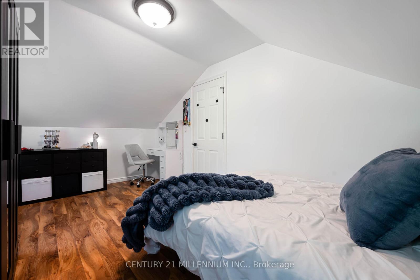 20429 WILLOUGHBY ROAD - 31