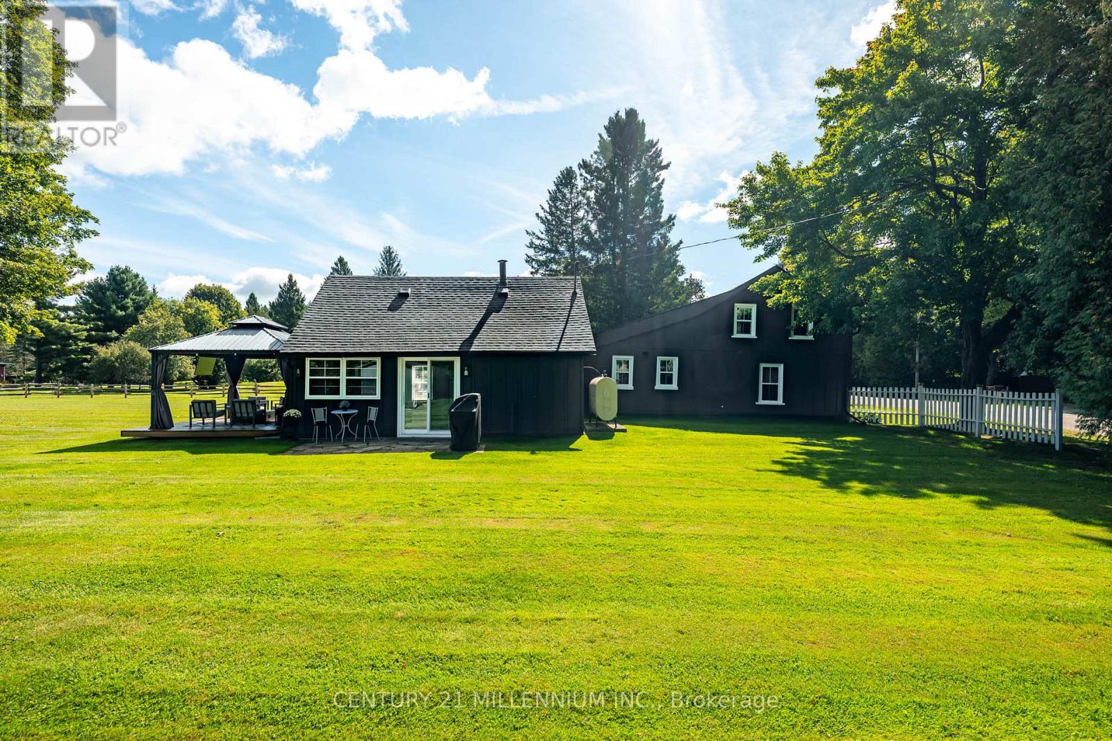 20429 WILLOUGHBY ROAD - 33