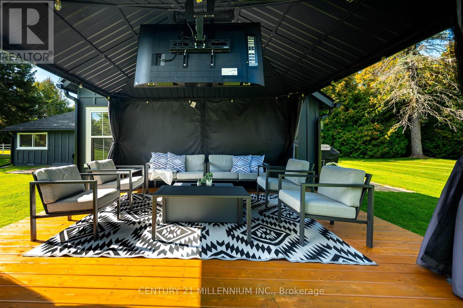 20429 WILLOUGHBY ROAD - Image 34