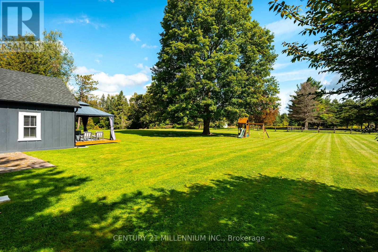 20429 WILLOUGHBY ROAD - 36