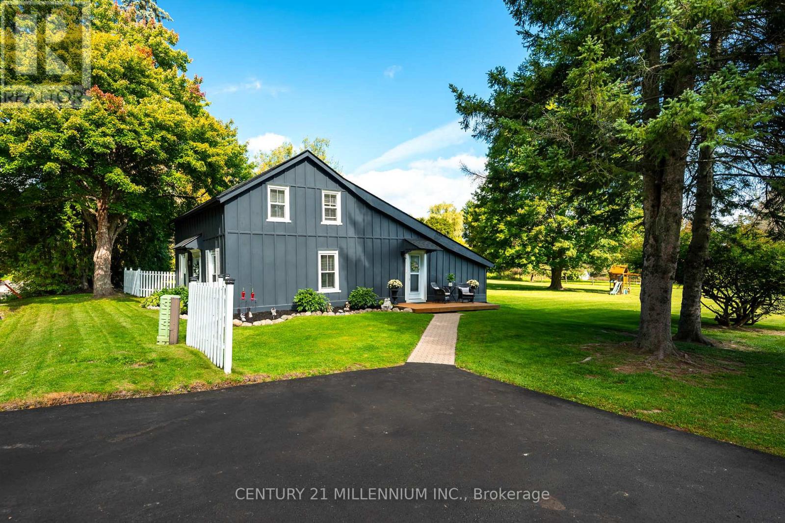 20429 WILLOUGHBY ROAD - 4