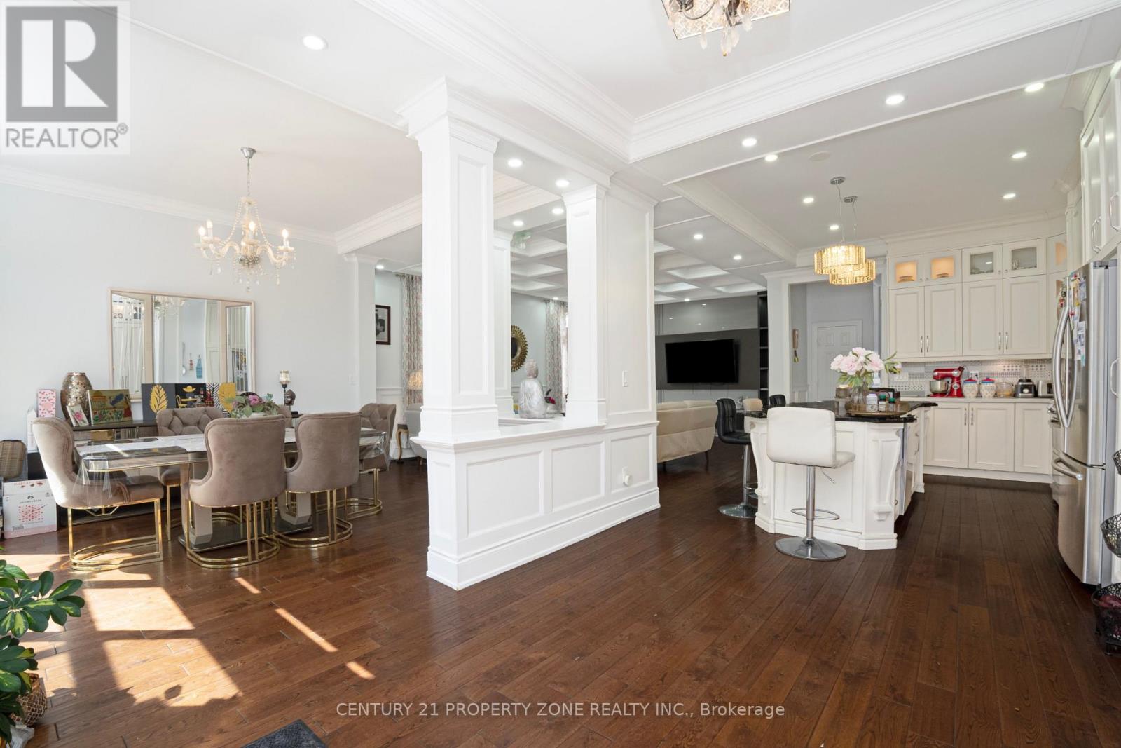 77 BOWSHELM COURT - 13