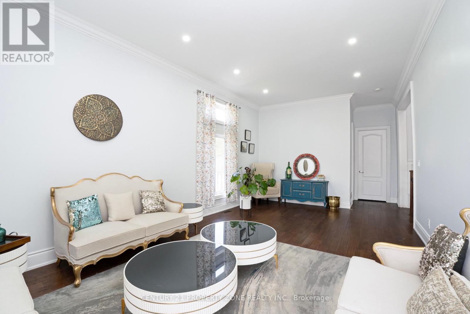 77 BOWSHELM COURT - 19