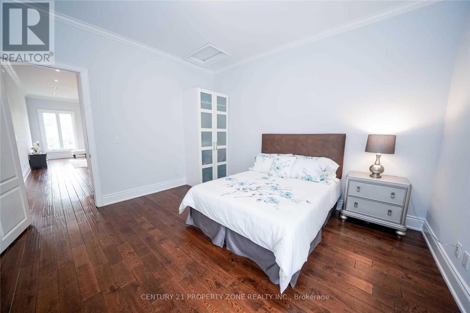 77 BOWSHELM COURT - 30