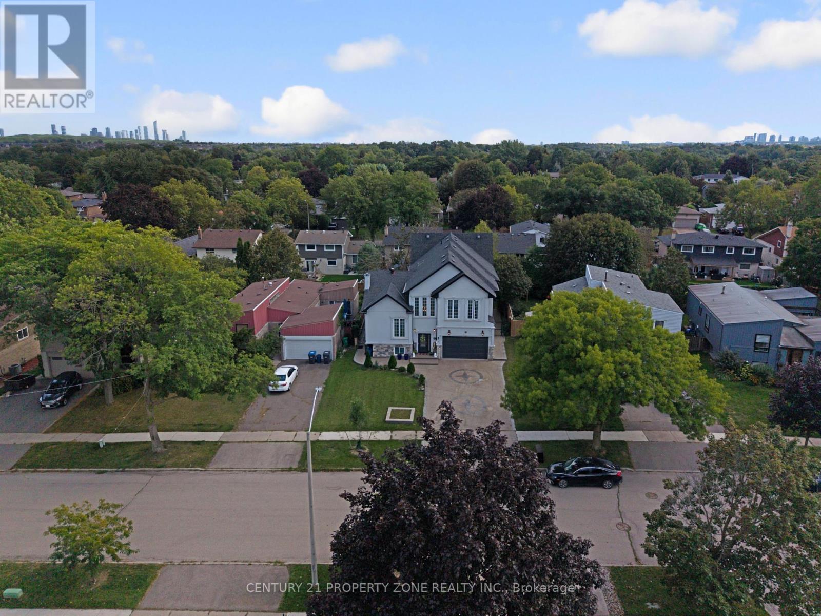 77 BOWSHELM COURT - 40
