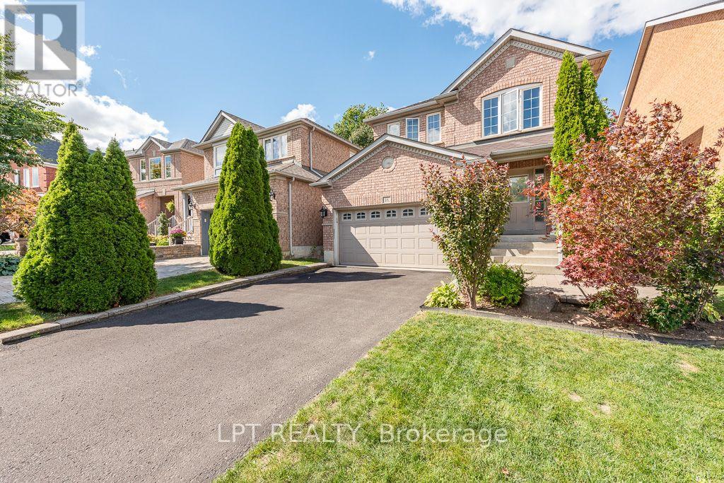 Photo of 16 OAK GARDENS COURT