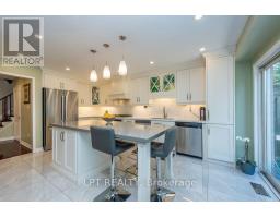 16 Oak Gardens Court, Brampton, ON L6R2Y6 Photo 14