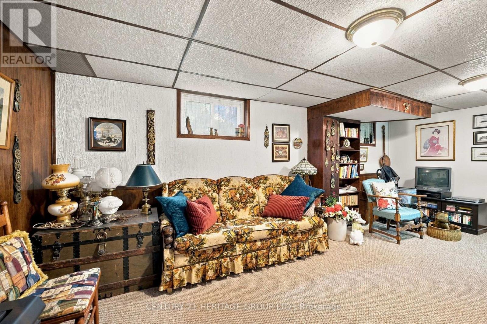 509 WALNUT CRESCENT - Image 36