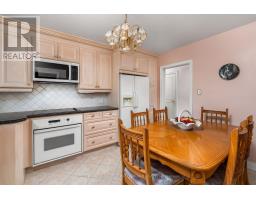 40 Datchet Road, Toronto, ON M3M1X6 Photo 14