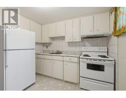 40 Datchet Road, Toronto, ON M3M1X6 Photo 32