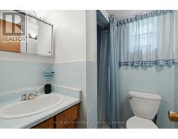 40 Datchet Road, Toronto, ON M3M1X6 Photo 34