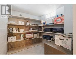 40 Datchet Road, Toronto, ON M3M1X6 Photo 39