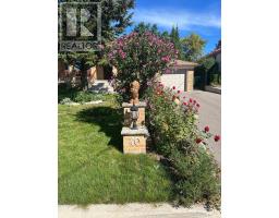 40 Datchet Road, Toronto, ON M3M1X6 Photo 47