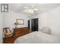 101 - 151 La Rose Avenue E, Toronto, ON M9P1B3 Photo 12