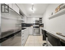 101 - 151 La Rose Avenue E, Toronto, ON M9P1B3 Photo 6