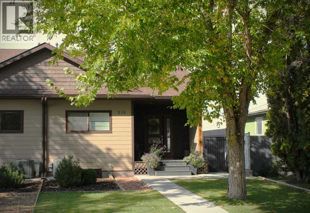 519 1 Street W, Brooks, Alberta, T1R0G3