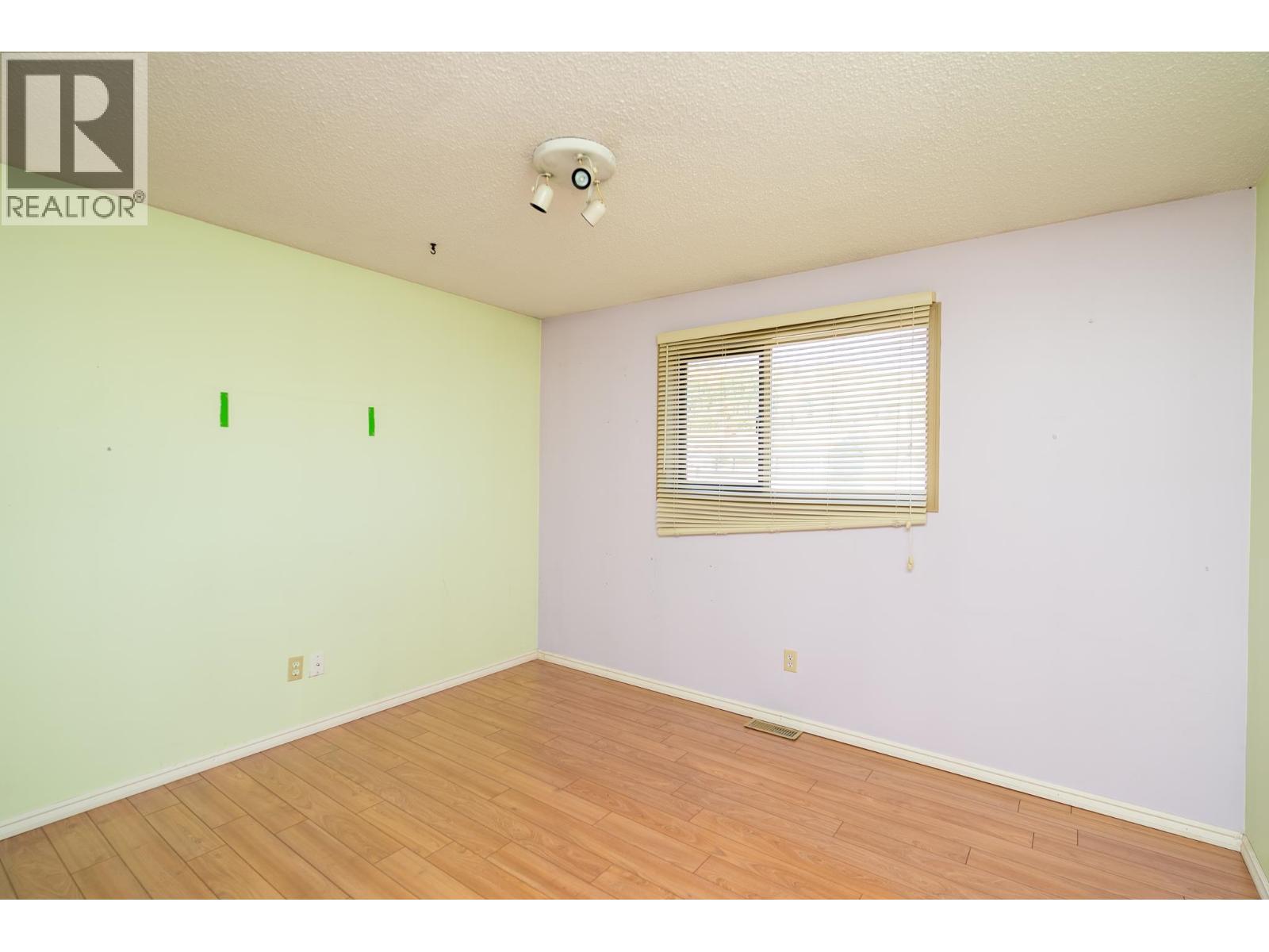 4635 SENKPIEL AVENUE - 15