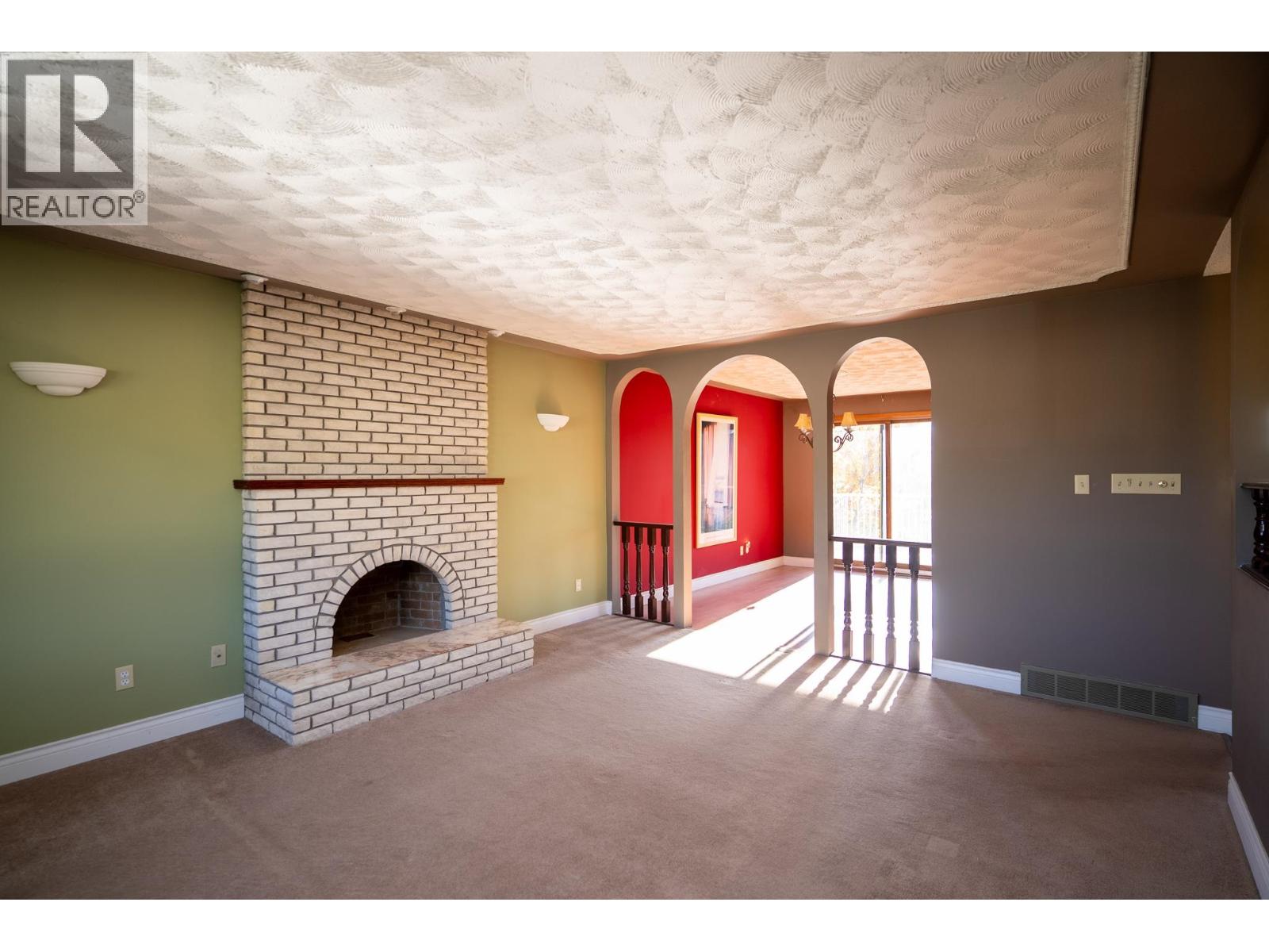 4635 SENKPIEL AVENUE - Image 12